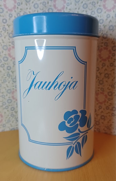 Aarikka peltipurkki