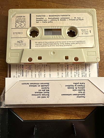 Product image 3 of 3