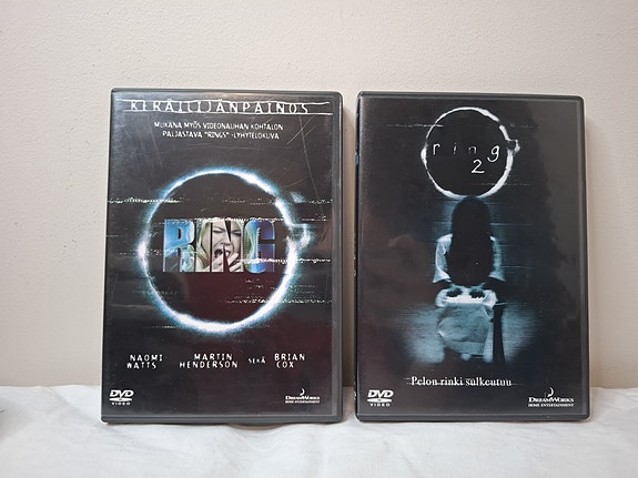 Ring 1 ja 2 DVD-elokuvat