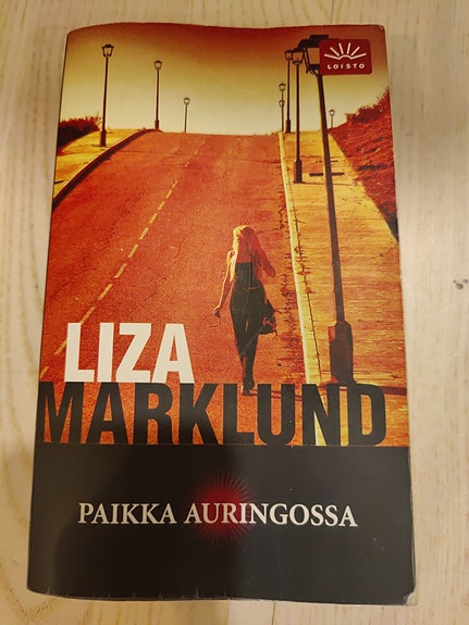 Liza Marklund Paikka auringossa-pokkari