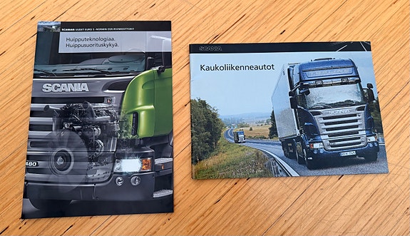 Scania esitteet