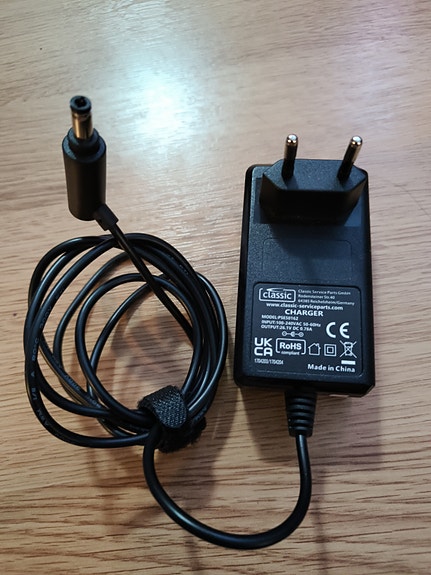 Virtalähde 26.1V DC 0.78A