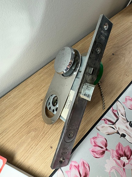 Product image 3 of 8