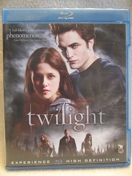 Twilight Houkutus blu-ray