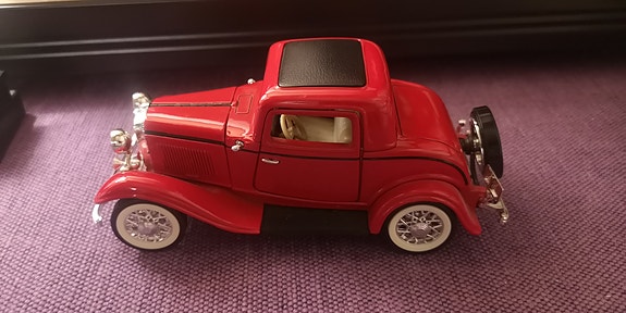 Ford Coupe - 32