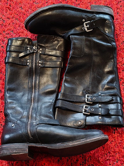 UGG nahkasaappaat 40