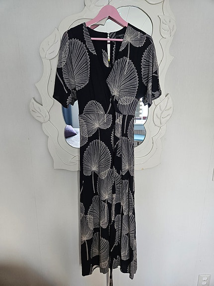 Esprit pitkä mekko 36