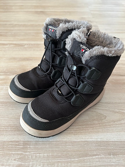 Viking goretex talvikengät koko 31
