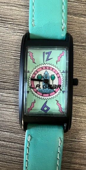 LA Gear 90-luvun vintage rannekello – hyväkuntoinen (ei käy)