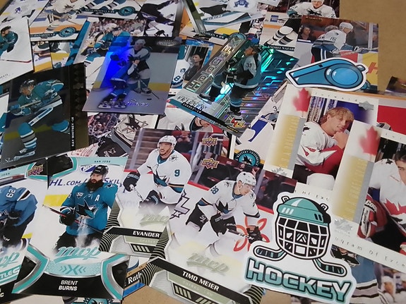 San Jose Sharks-jääkiekkokortteja kotiin postitettuna #737