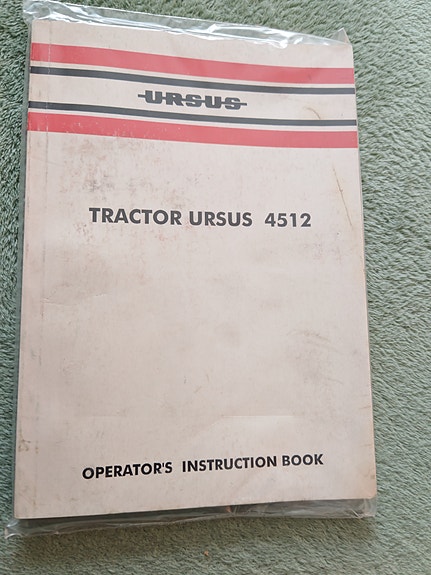 Ursus Traktori 4512 Omistajan opas