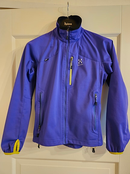 Haglöfsin softshell-takki