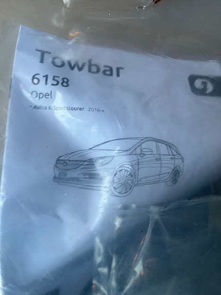 Opel Astra K Sports Tourer vetokoukku