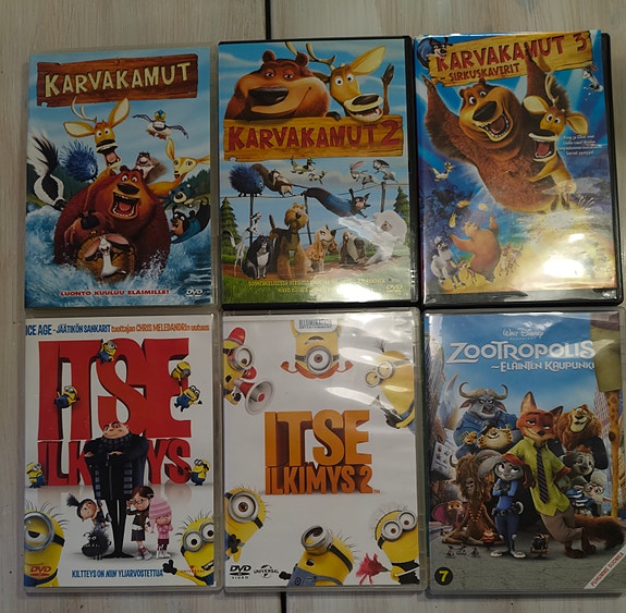 Lasten ja nuorten elokuvia, disney, pixar..itse ilkimys, harry potter..