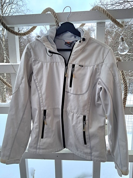 Icepeak ulkoilutakki