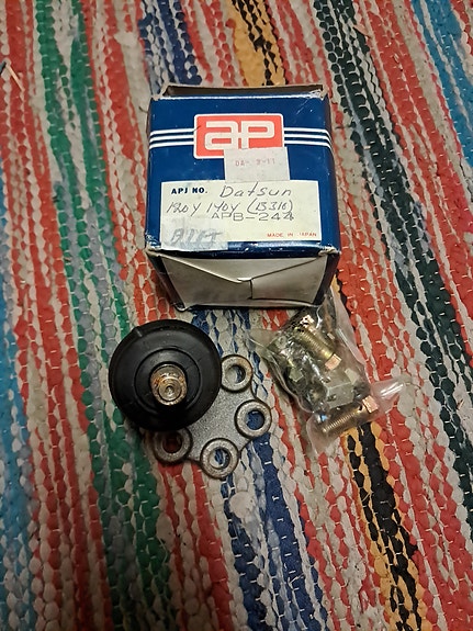 Datsun b310