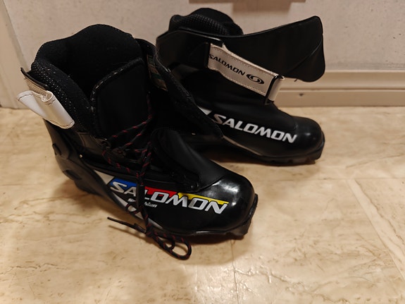 Salomon hiihtomono koko 36 2/3