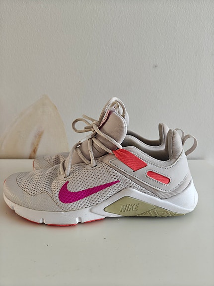 Nike treenikengät