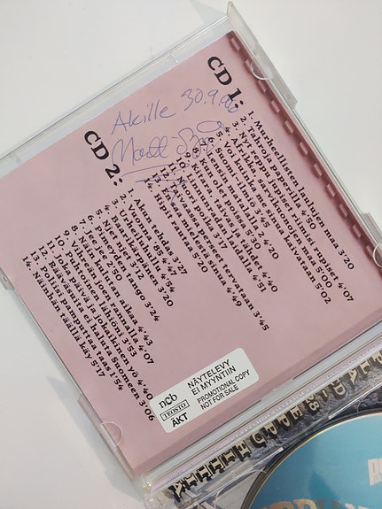 Product image 1 of 4