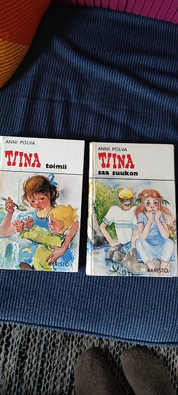 Tiina kirjat