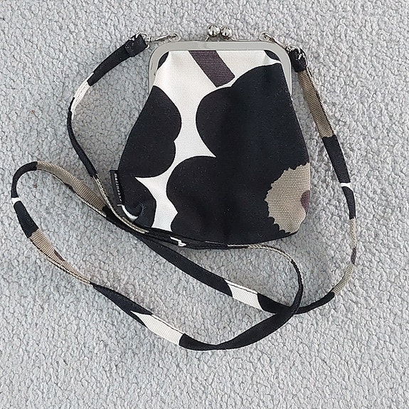 Marimekko  unikko Kuin uusi mini olkalaukku