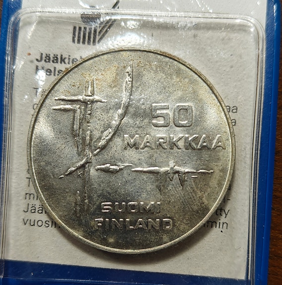 Suomi 50 Markkaa 1982 Jääkiekon MM-kisat hopearaha