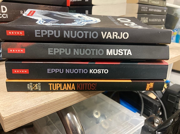 Eppu Nuotio pokkarit