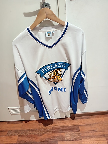 Suomen Leijonat fanipaita koko L/XL