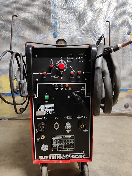 TELWIN Supertig 250A AC/DC Tig Hitsauskone