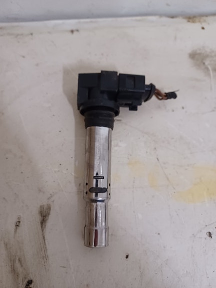 VW Passat 2010-2014 1.4 TGI Sytytyspuola 036905715G