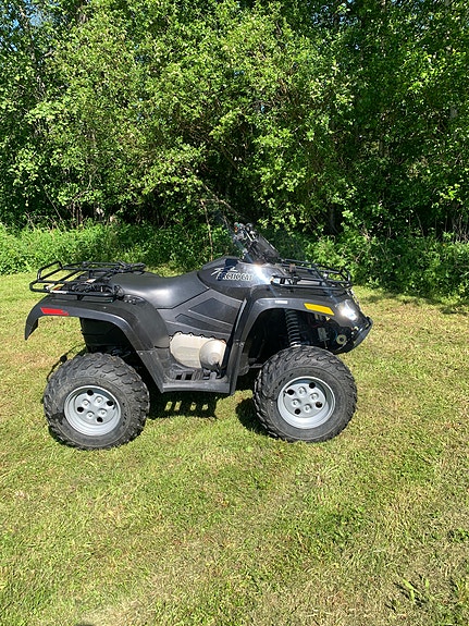 Arctic cat 650 H1