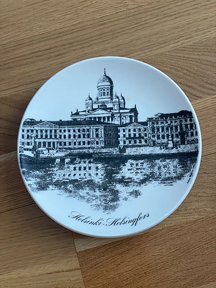 Arabian Stockmann 50-v seinälautanen (Helsinki)