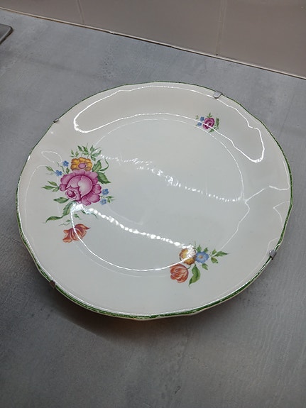 Vanha Arabian lautanen 25,5 cm +ripustusvaijeri