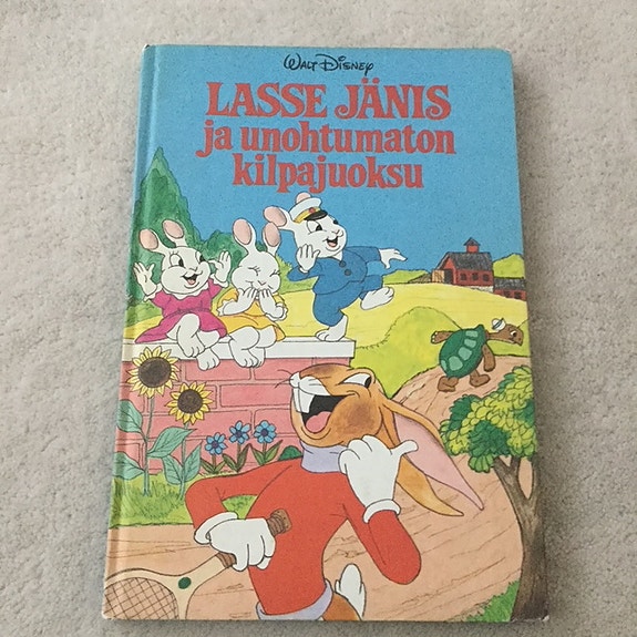 Lasten Oma Kirjakerho kirjoja 2 €/kpl