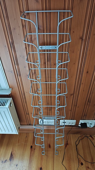 Lehtiteline seinälle