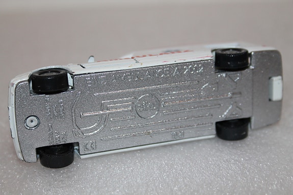 Product image 6 of 8