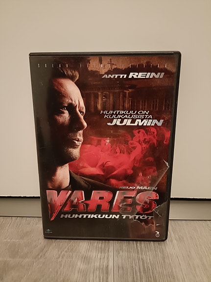 Vares huhtikuun tytöt DVD