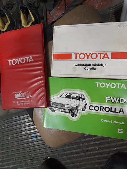 Toyota Corolla 1985 omistajan käsikirja