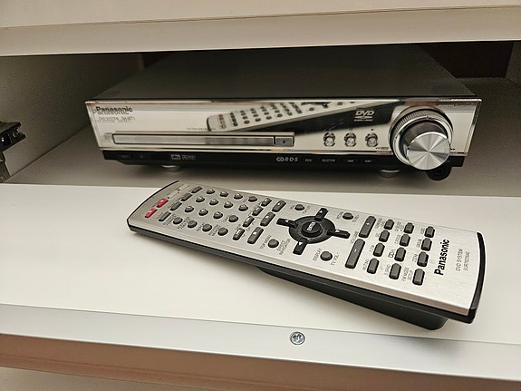 Panasonic dvd soitin