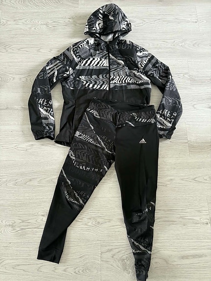 Adidas naisten urheilu/ulkoilupuku, koko M