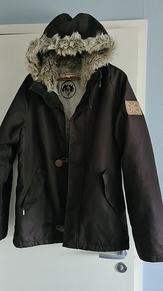 Product image 1 of 7