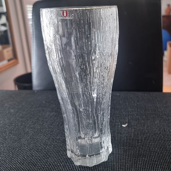 Iittala Vellamo (Valto Kokko) lasimaljakko kirkas 16,5