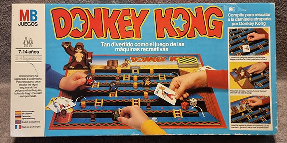 DONKEY KONG lautapeli (vuodelta 1981/83)