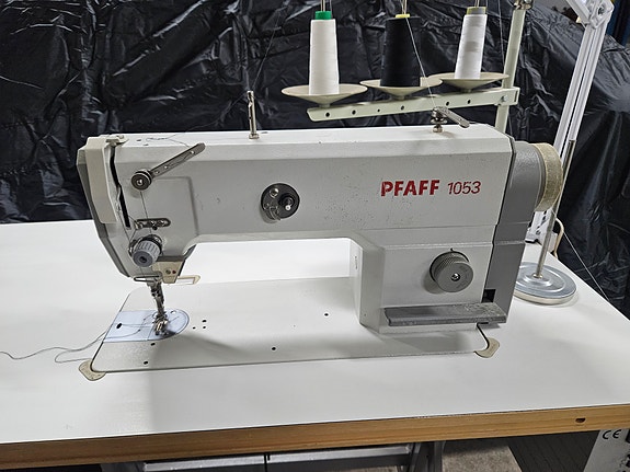 Ompelukone PFAFF 1053