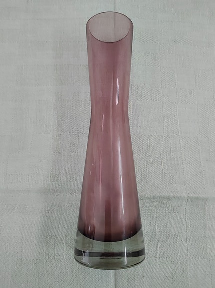 Riihimäen Lasi maljakko violetti lasi