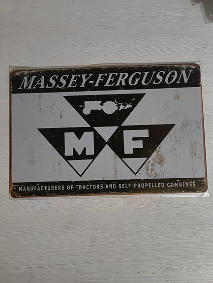 Massey Ferguson peltikyltit