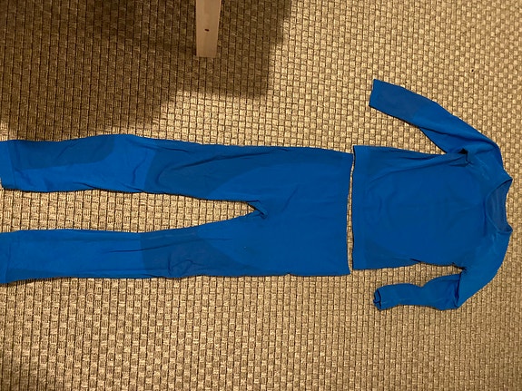 Sininen tekninen kerrasto koko 146/152 cm