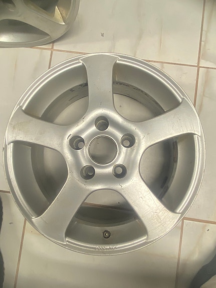 Product image 1 of 2