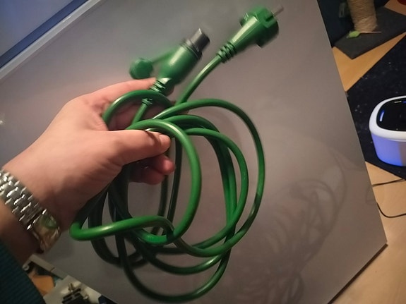 Lohkolämmittimen johto Defa