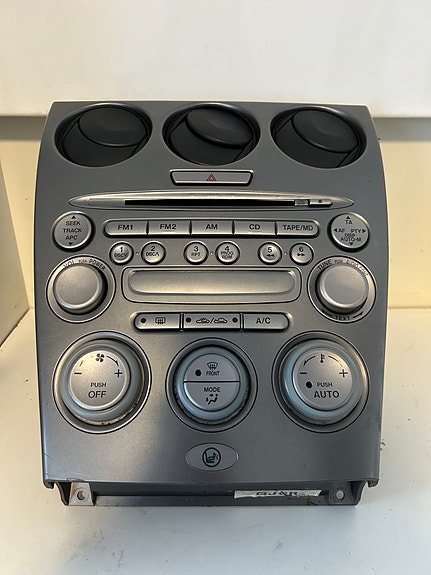 Mazda 6 radio